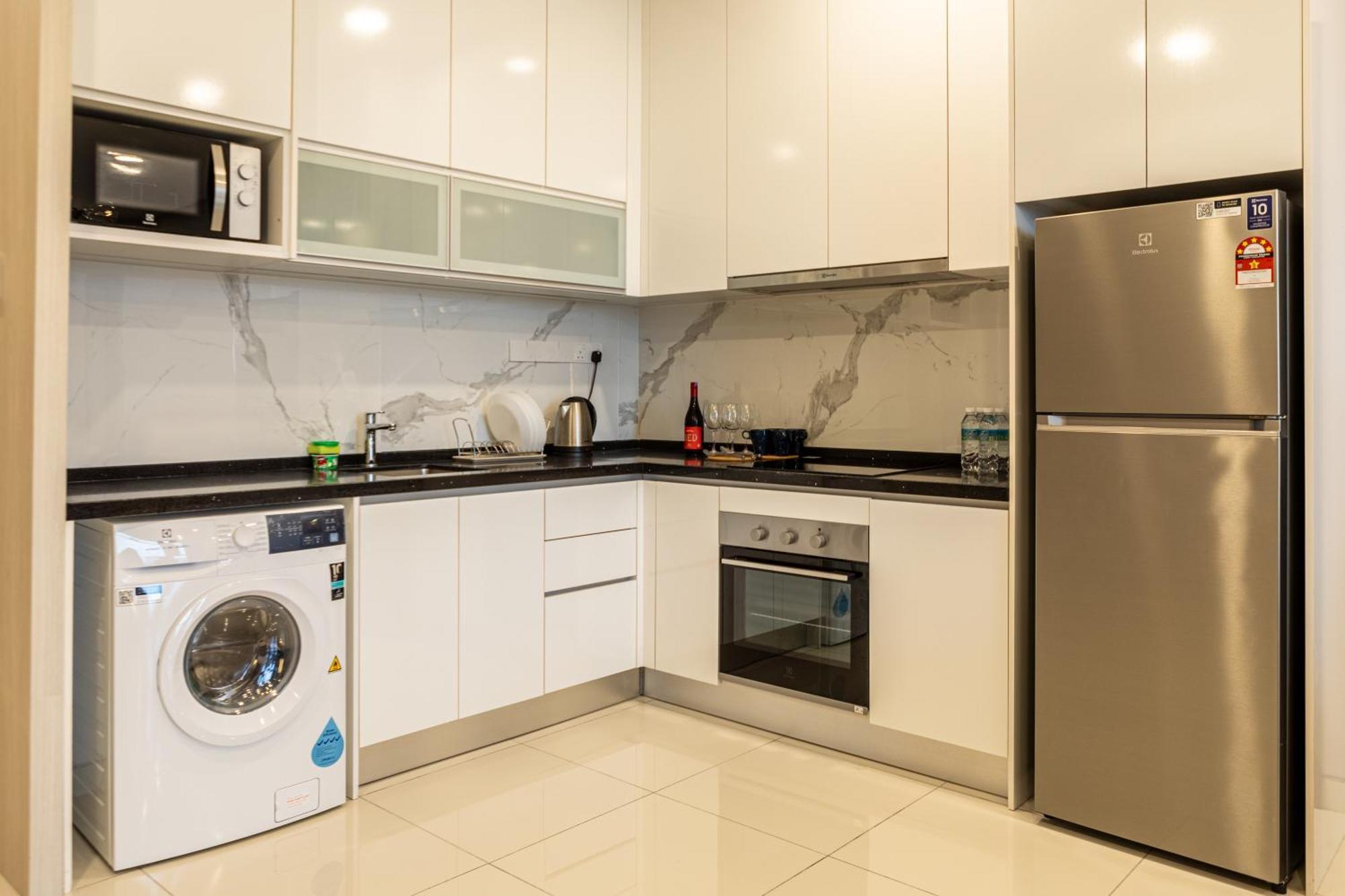Societe Suites By Ihost Global Kuala Lumpur Exteriör bild