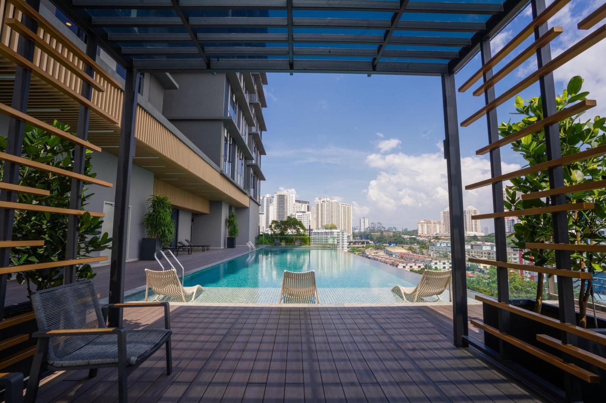 Societe Suites By Ihost Global Kuala Lumpur Exteriör bild
