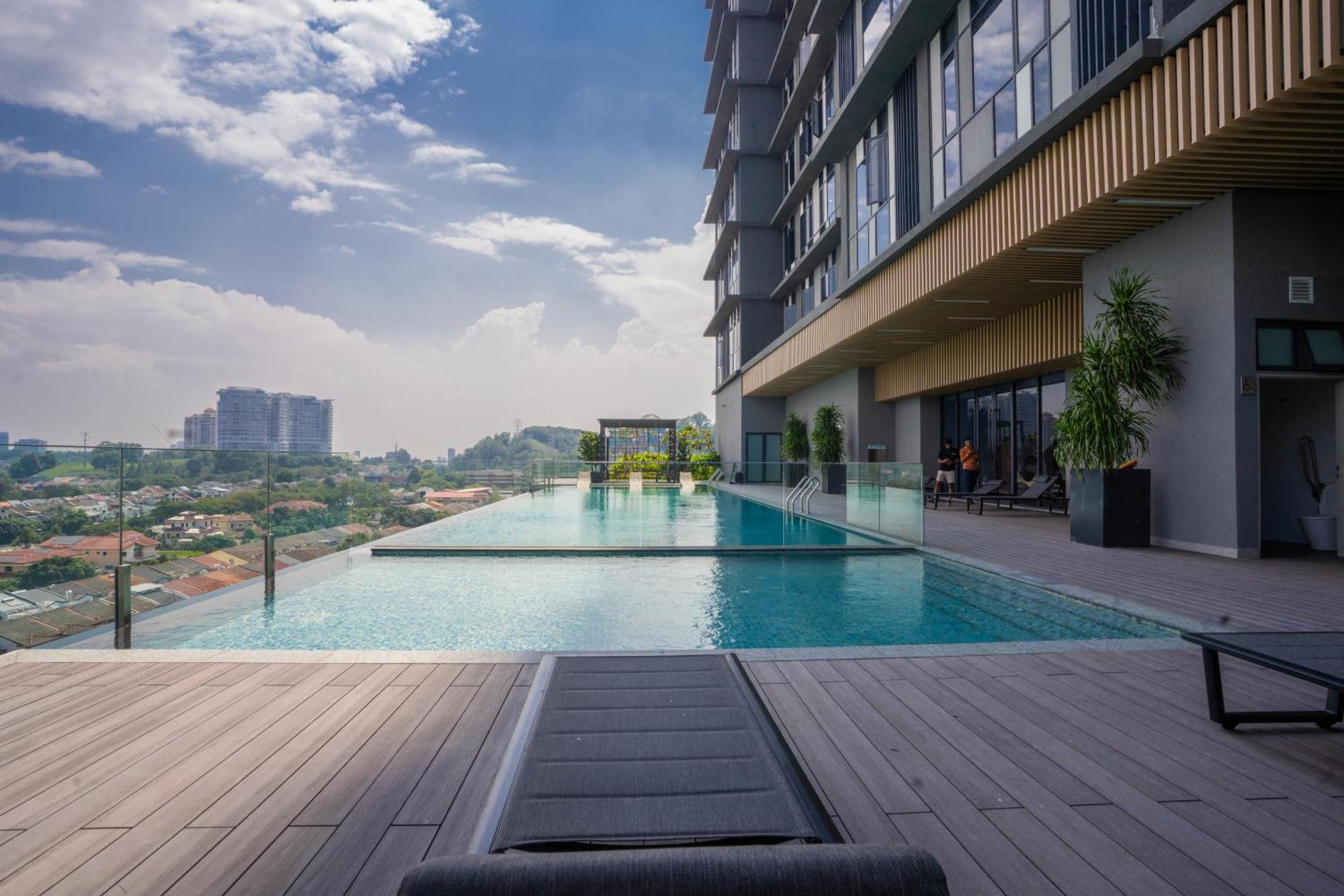 Societe Suites By Ihost Global Kuala Lumpur Exteriör bild